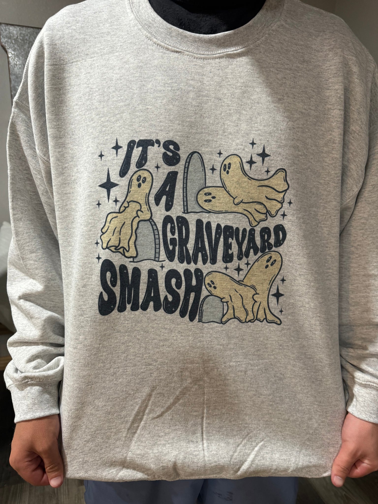 Graveyard smash crewneck | SRB | 35.00